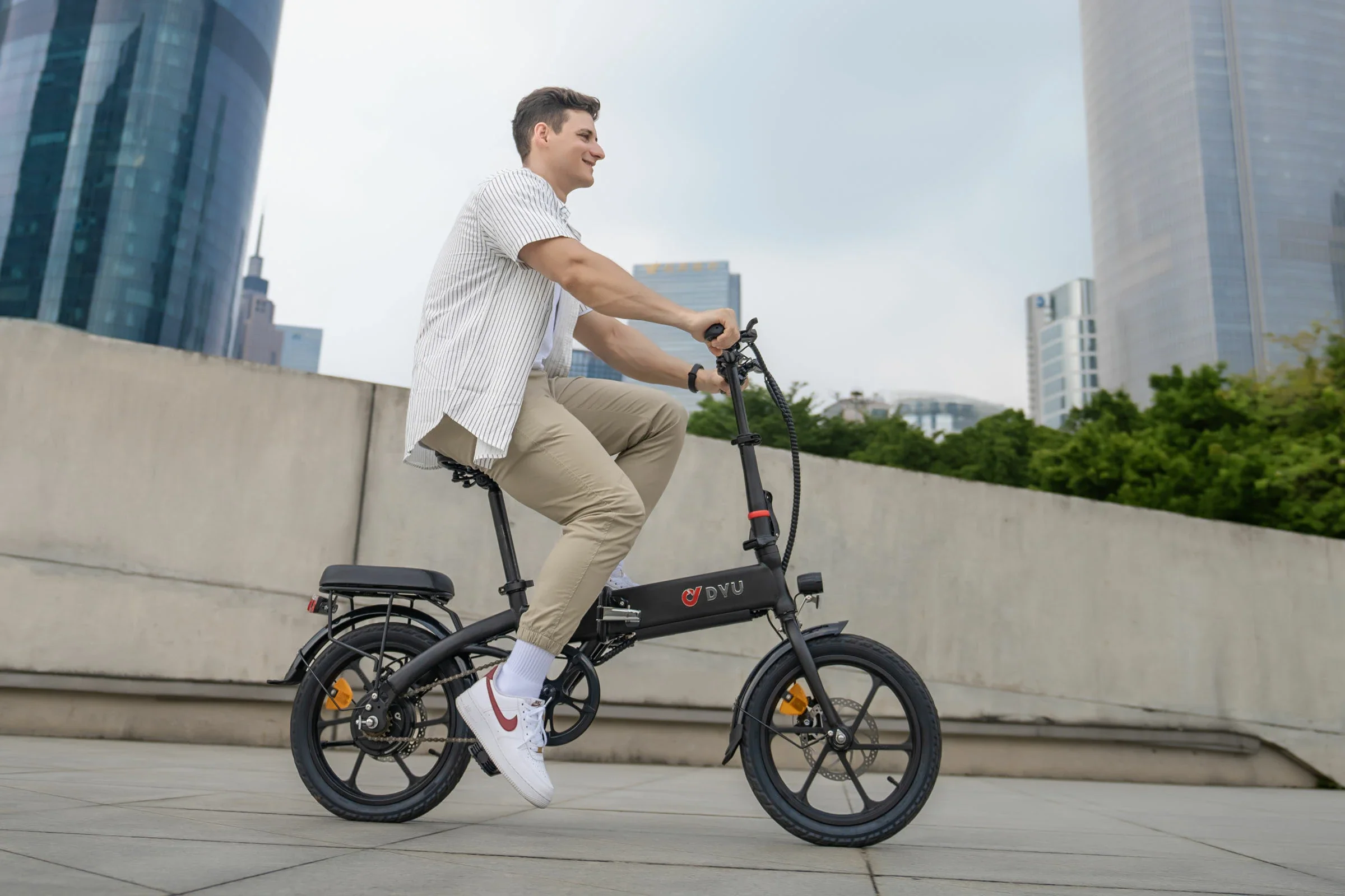DYU A1F Pro 16 Inch Full Folding Electric Bike - Image 9